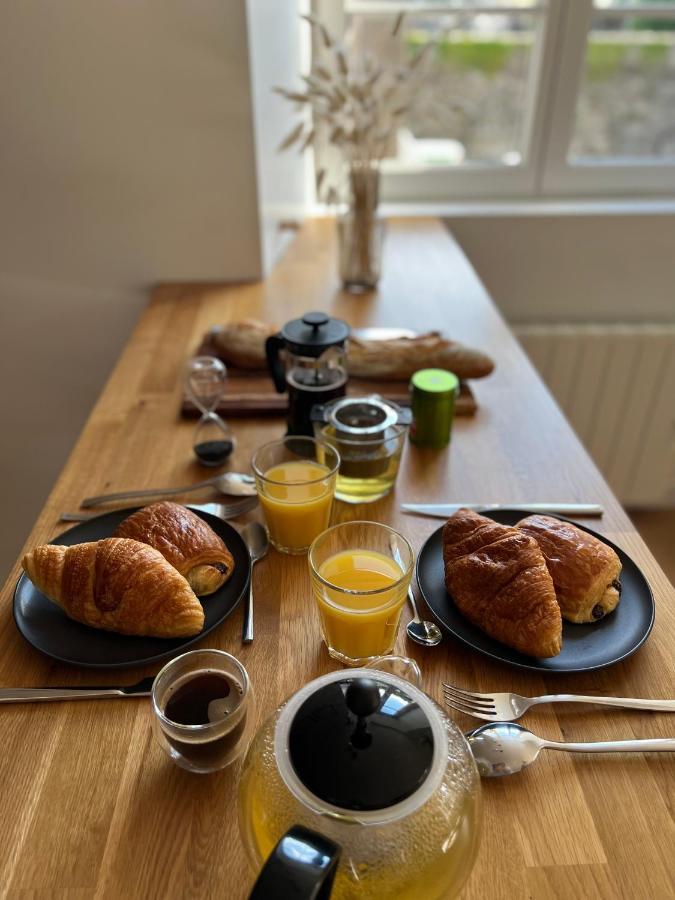 Appartement T2 - Vue Imprenable Sur La Cathedrale カンペール エクステリア 写真