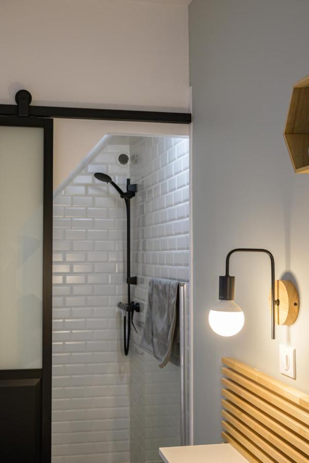 Appartement T2 - Vue Imprenable Sur La Cathedrale カンペール エクステリア 写真